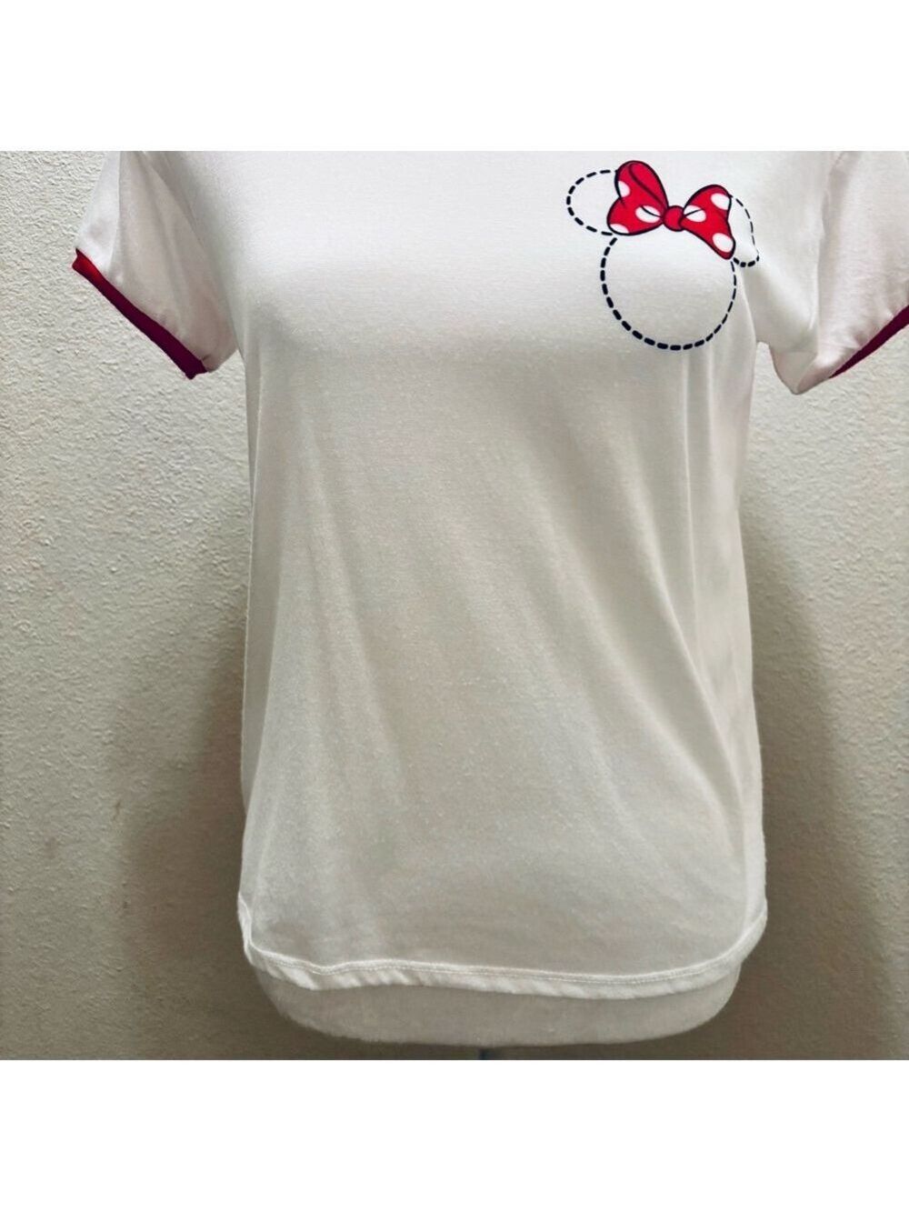 White and Red Minnie Mouse Disney Bow T-Shirt - Picture 4 of 7